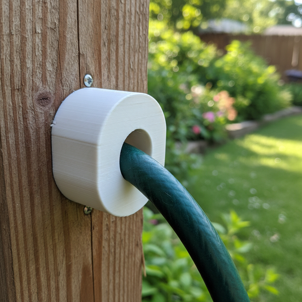 Il miglior filamento per guide per tubi da giardino sotto la pioggia e i raggi UV