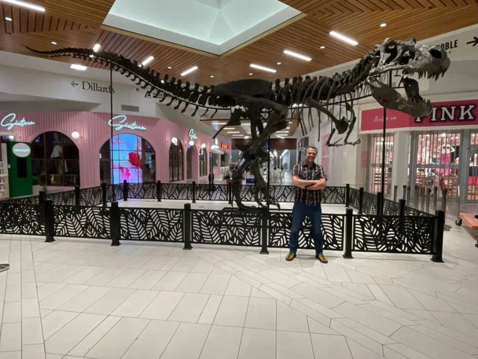 Der Leiter der Kunstabteilung der Utah Tech University schuf einen riesigen 3D-gedruckten Dinosaurier mit einem <tc>QIDI</tc> 3D-Drucker