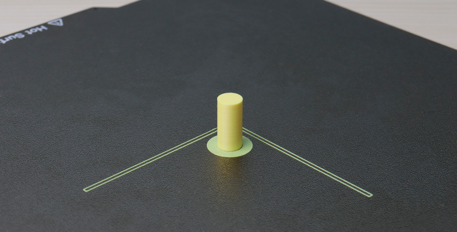 How to add Brim to a model in QIDI Studio?